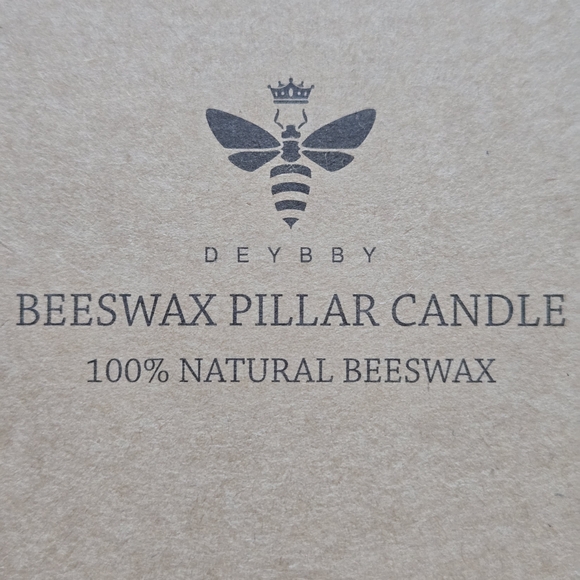 Deybby Beeswax Pillar Candle - Picture 2 of 5